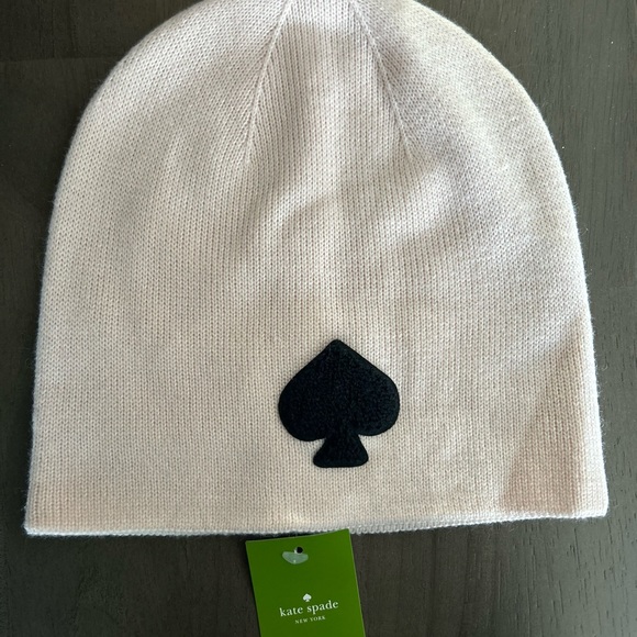 Kate Spade Logo Beanie Hat in Rose Dew NWT - Picture 3 of 8